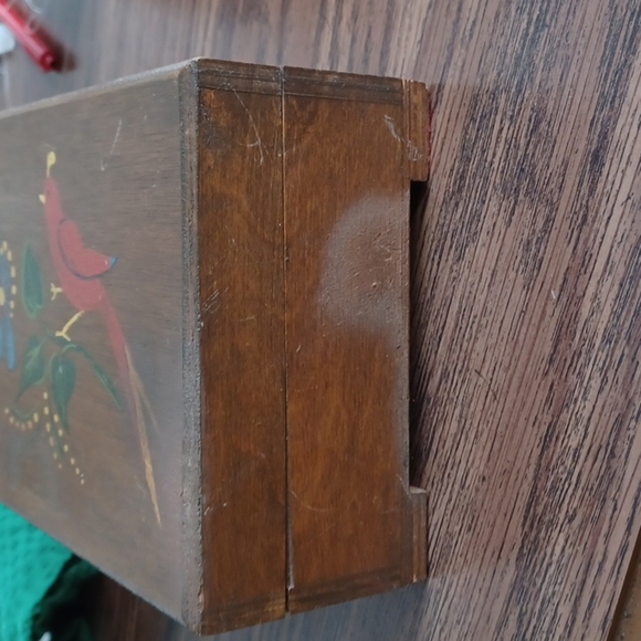 Vintage Painted Wood Bird & Flower Jewelry Box - Picture 5 of 7
